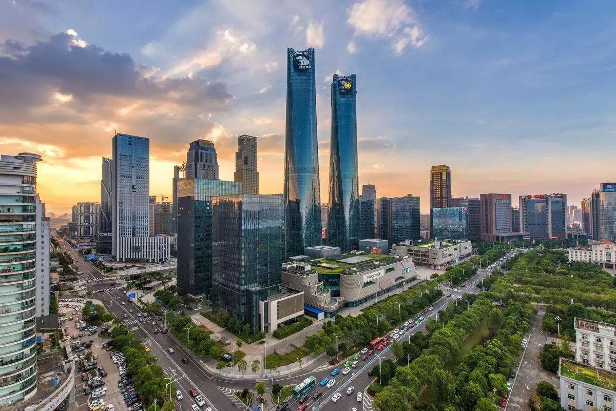 尖叫吧!明天南昌人集體放假，還有一大波重磅消息來襲!