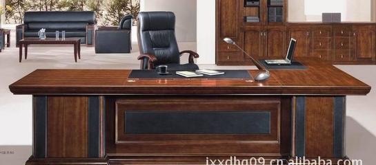 江西南昌辦公桌家具 老班桌 大班臺 中班臺(圖)