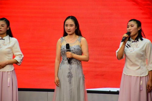 為建黨100周年獻(xiàn)禮 南昌縣洪億學(xué)校2021春季表彰暨詩朗誦評比大會